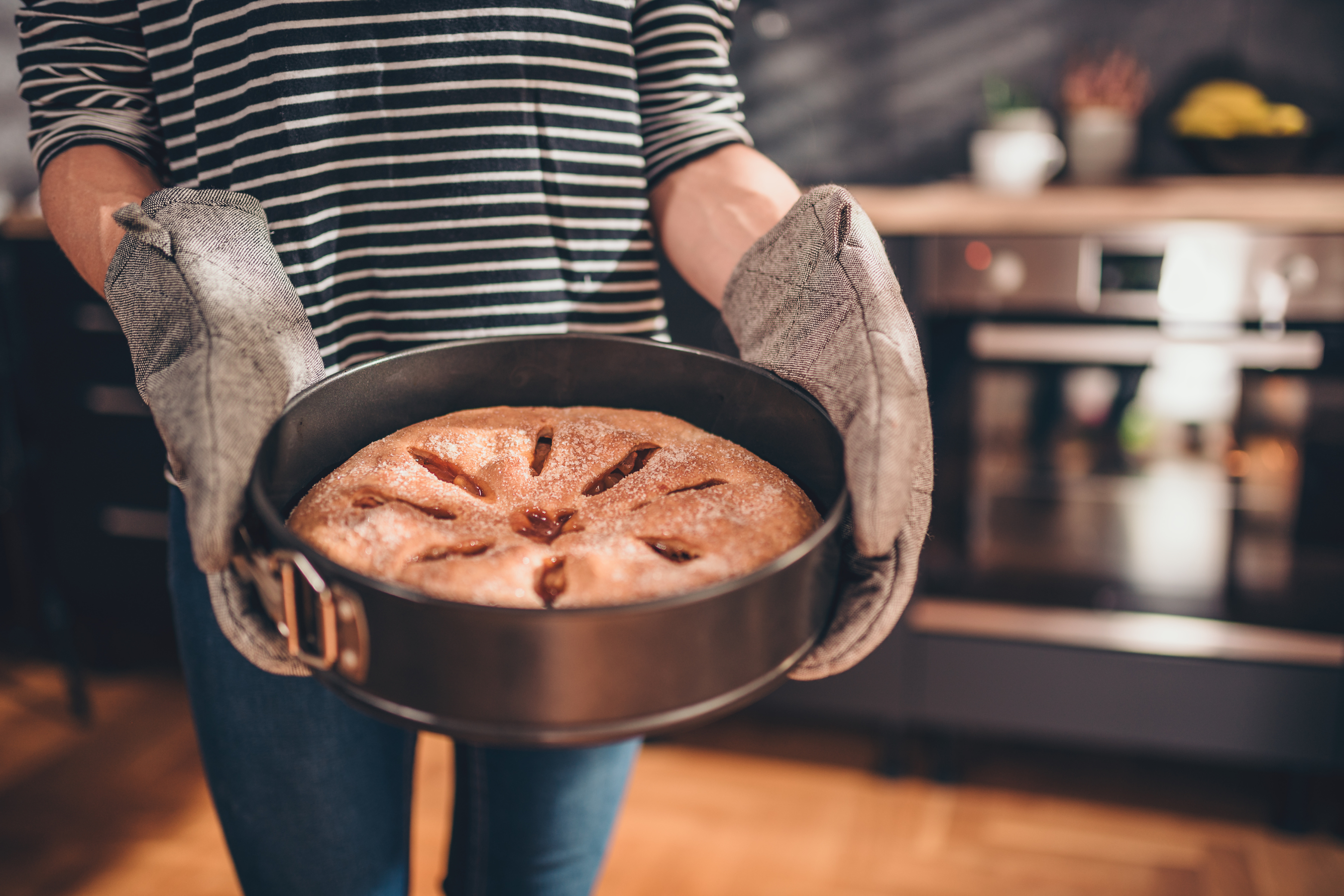 Maximizing Your Baking Efficiency: Time-Saving Tips for Busy Home Cooks