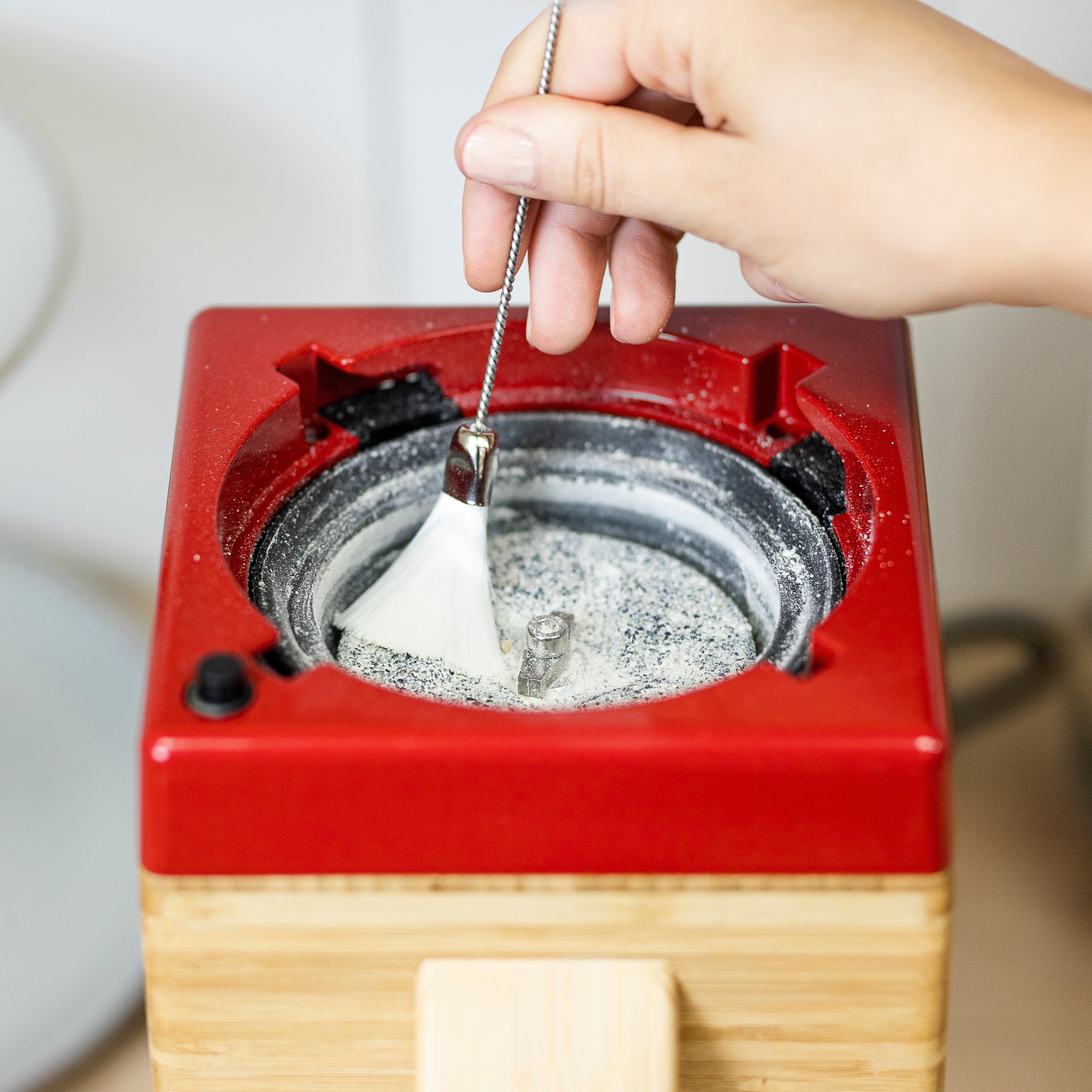 Harvest Cleaning Brush