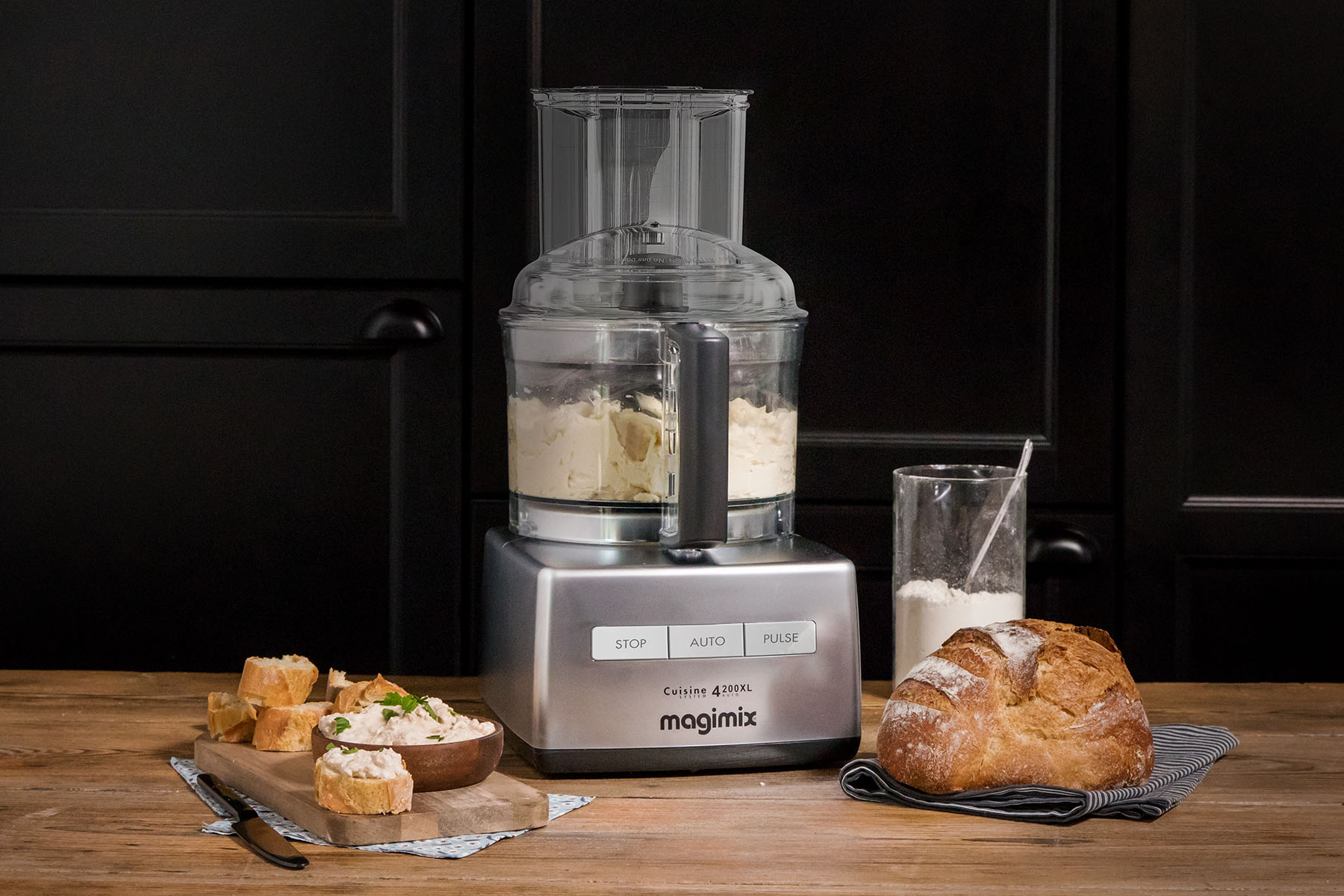 Magimix Food Processor with baked goods and food