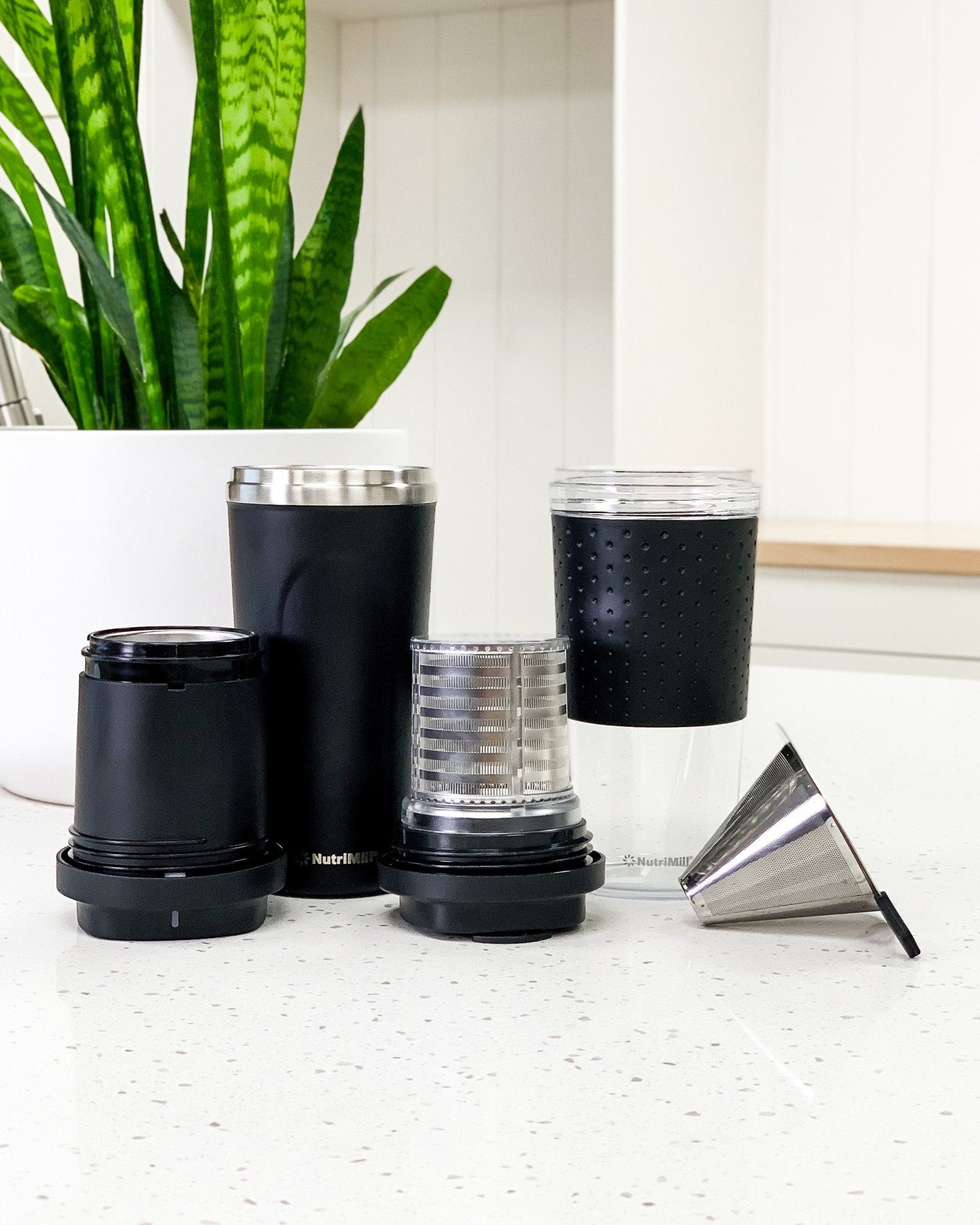 Smart Blend Items | thermos, cup, coffee filter, tea filter, blender, clear cup with rubber grip
